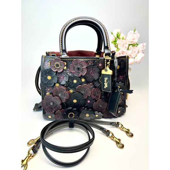 Coach Rogue 25 Bag in black glovetanned leather with Tea Rose Gold Hardware - Picture 11 of 11